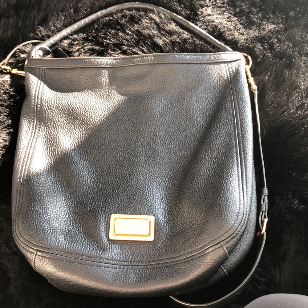 Beautiful soft leather Marc Jacobs black purse.